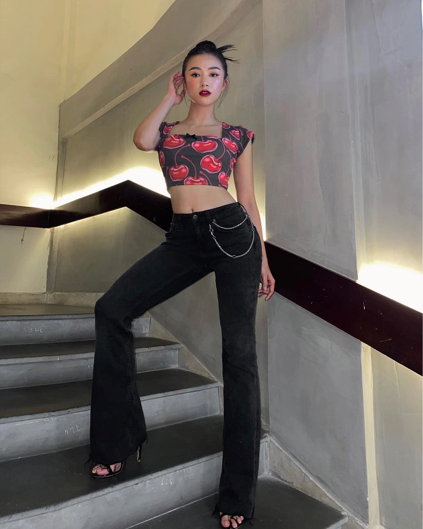 Hoàng kim ngân 4 Hoàng kim ngân 4