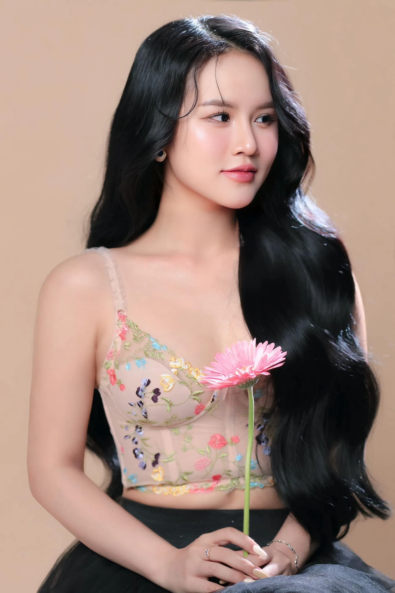 Đoàn ngọc hiếu nhi 4 Đoàn ngọc hiếu nhi 4