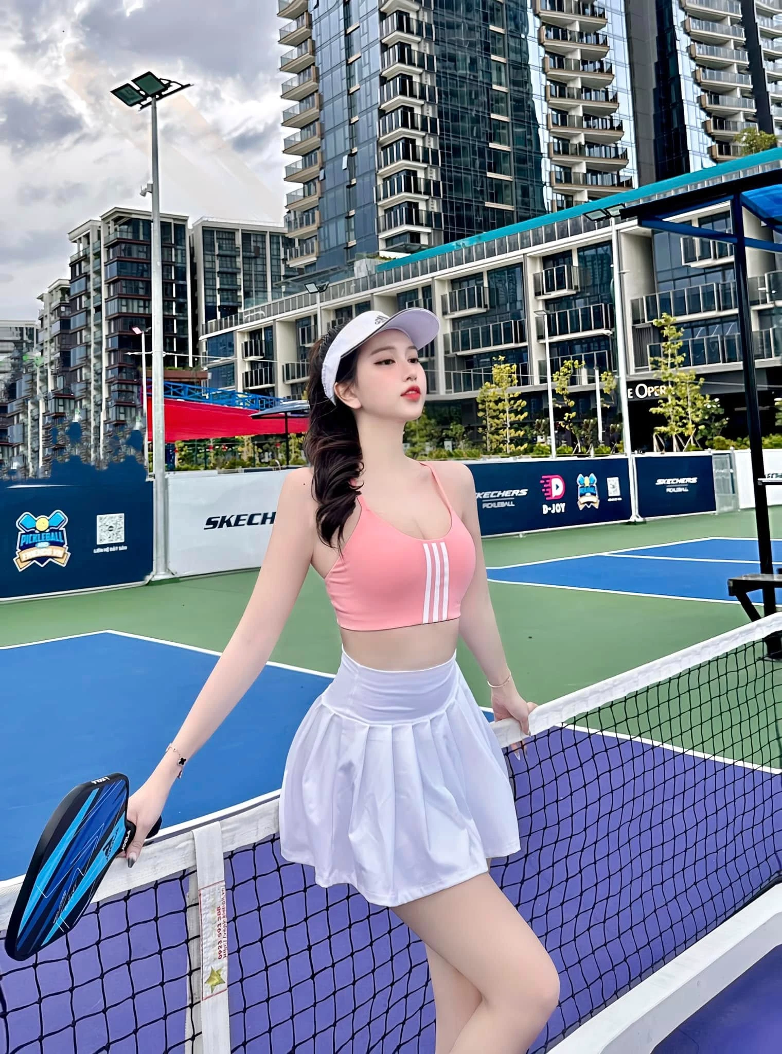 Hồ ngọc ý nhi 6 Hồ ngọc ý nhi 6