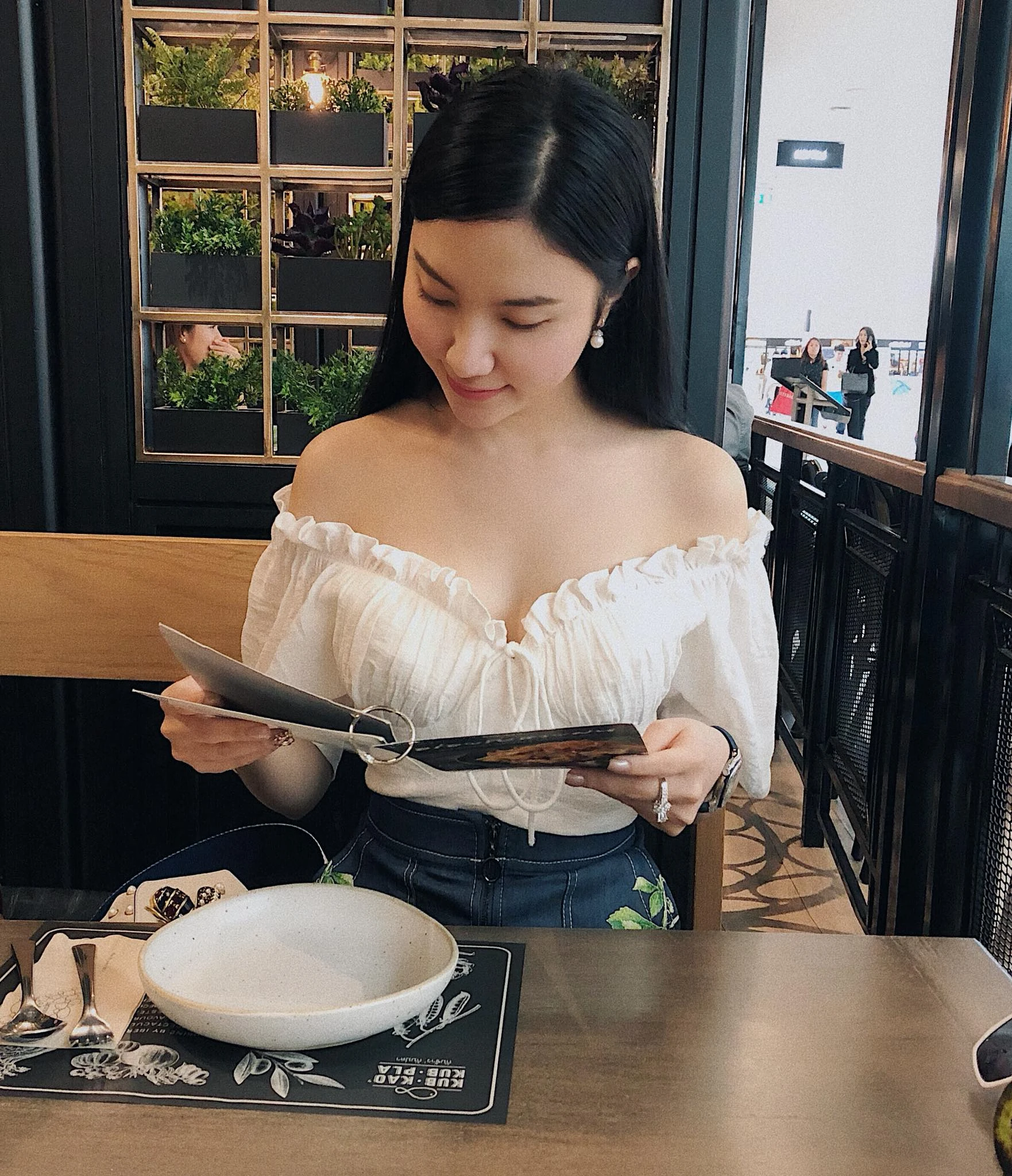 Nguyễn mỹ hạnh 4 Nguyễn mỹ hạnh 4